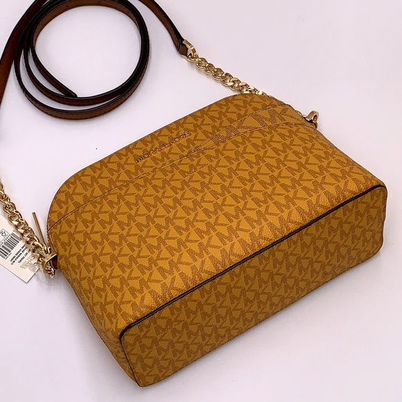 Michael Kors Medium Dome Xcross Xbody Bag
Color: Marigold Multi - Picture 14 of 15